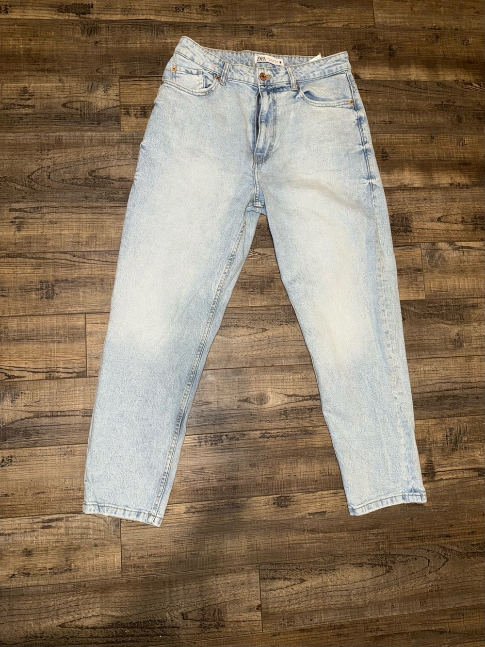 Zara Light Wash High Rise Women's Jeans